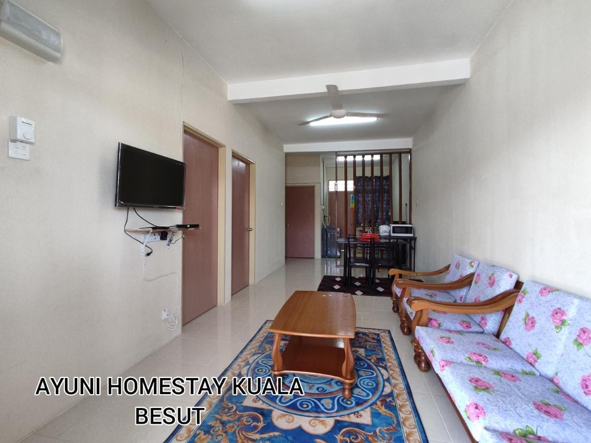 Ayuni Homestay Kuala Besut Terengganu Kültér fotó